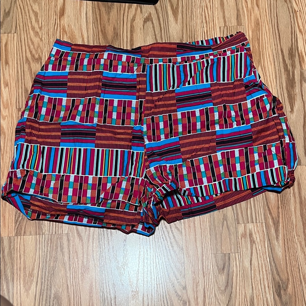 D’Iyanu: Rakiya Women's African Print High-Waisted Shorts XXL